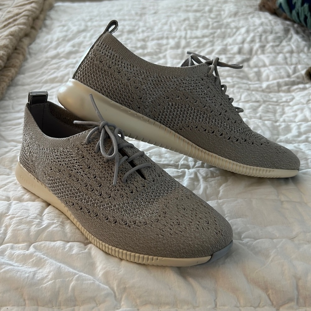 Woman’s Cole Haan zero Grand sneaker